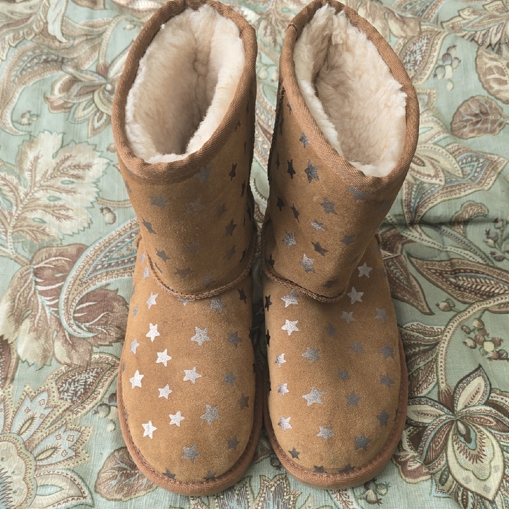 UGG Star Patterned Tan Boots
